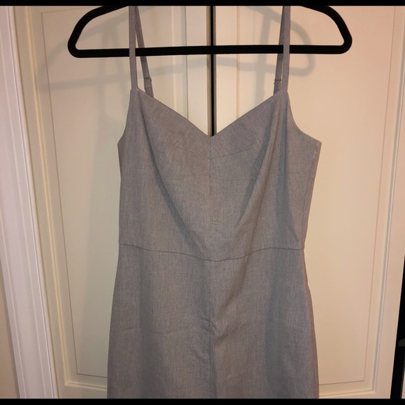 Banana Republic Dresses & Skirts - Elegant gray Banana Republic dress, size 6